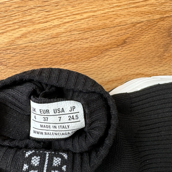 Balenciaga Speed 3.0 Sneakers - Picture 9 of 12